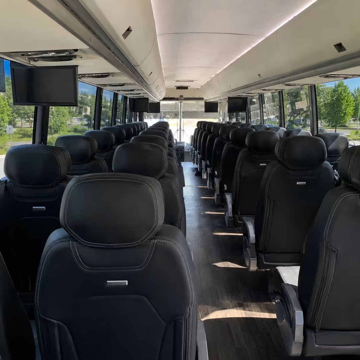 compton charter bus rentals for los angeles area conventions