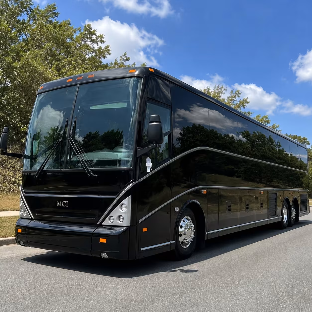 compton concert shuttle buses to sofi stadium and kia forum