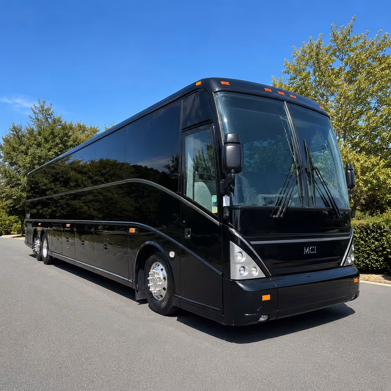 compton minibus rentals to the museum of tolerance and skirball